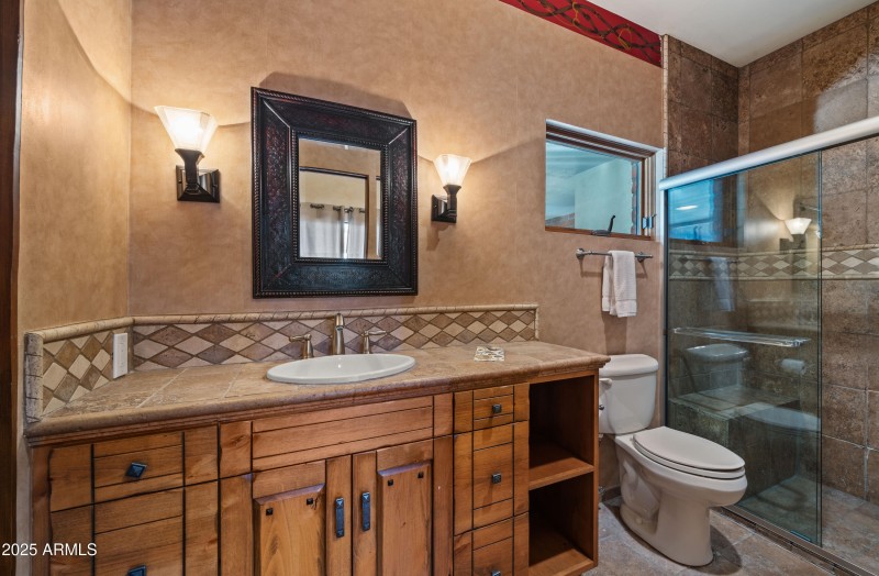 Guest EnSuite Two4