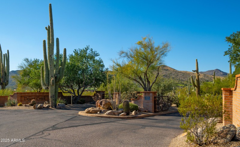 Desert Creek Monument 2