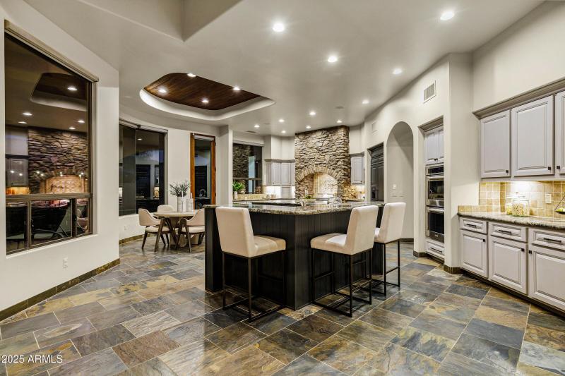 4327 E Capricorn Pl-11