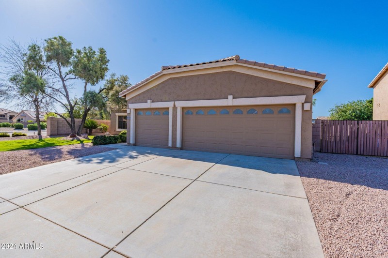 3-web-or-mls-Carlos-HD-3