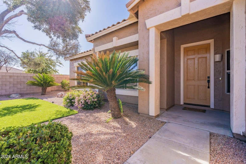 4-web-or-mls-Carlos-HD-4