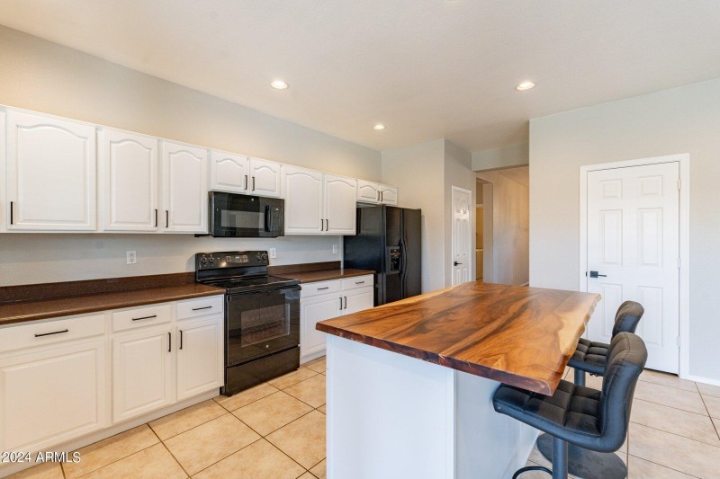 6-web-or-mls-Carlos-HD-6