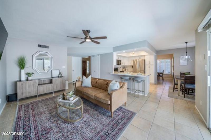 family room kitchen area
