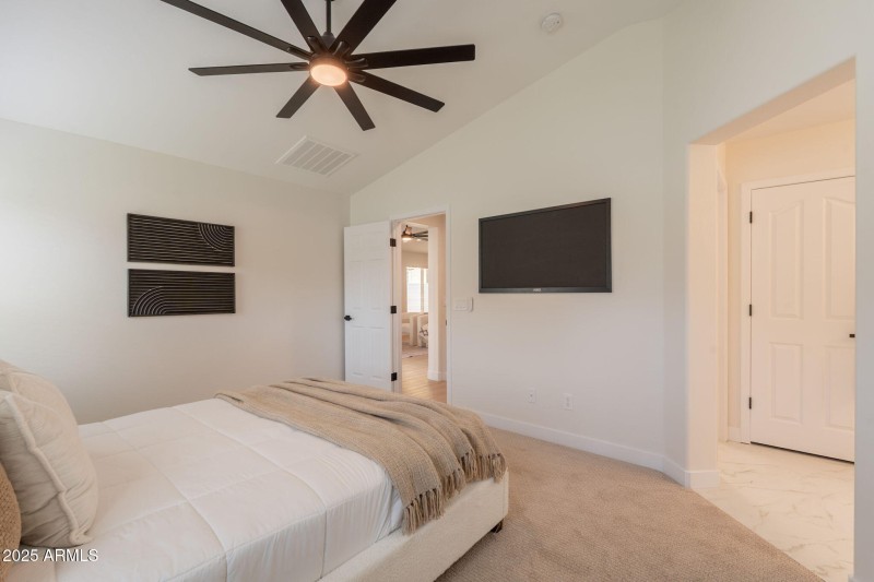 32-web-or-mls-Kinetic-32