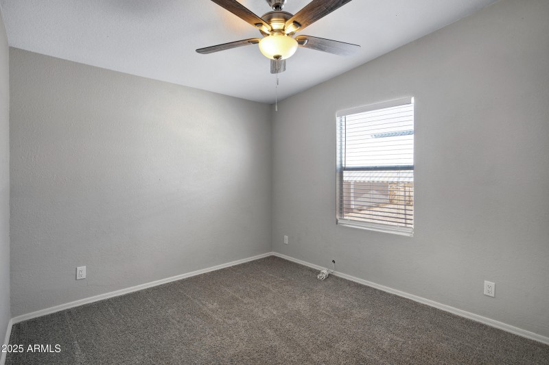 10438 E Bella Ln-24