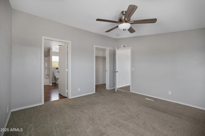 10438 E Bella Ln-27