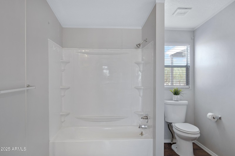 10438 E Bella Ln-29
