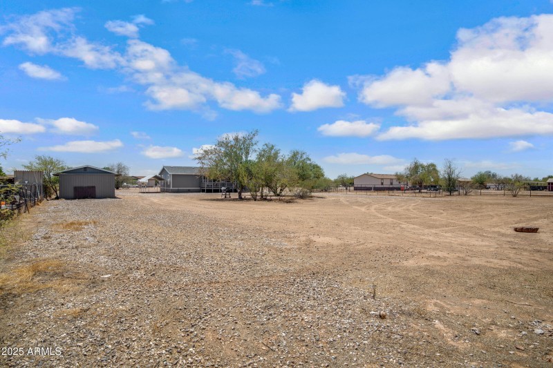 10438 E Bella Ln-31