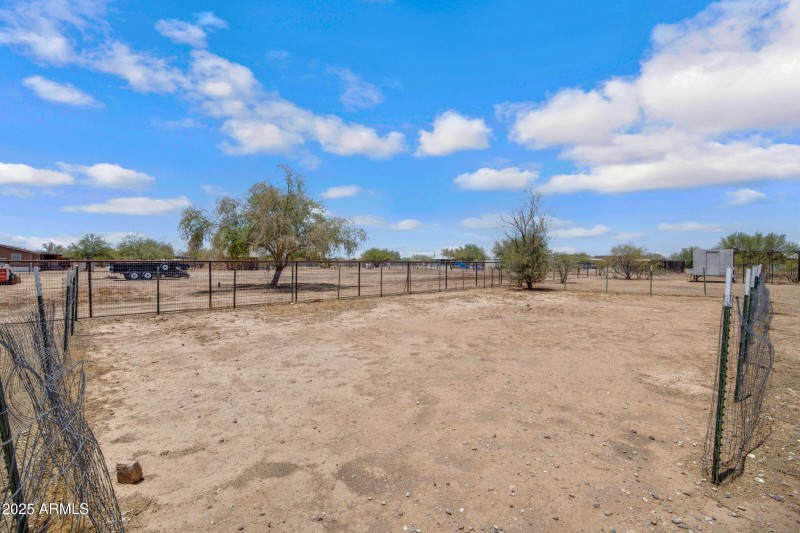 10438 E Bella Ln-36