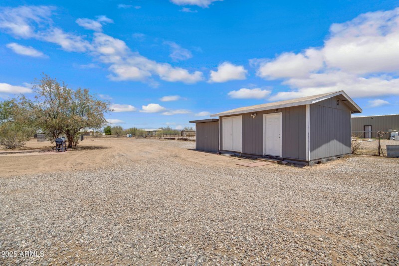 10438 E Bella Ln-37