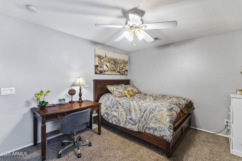 780 W Holstein Trail-40