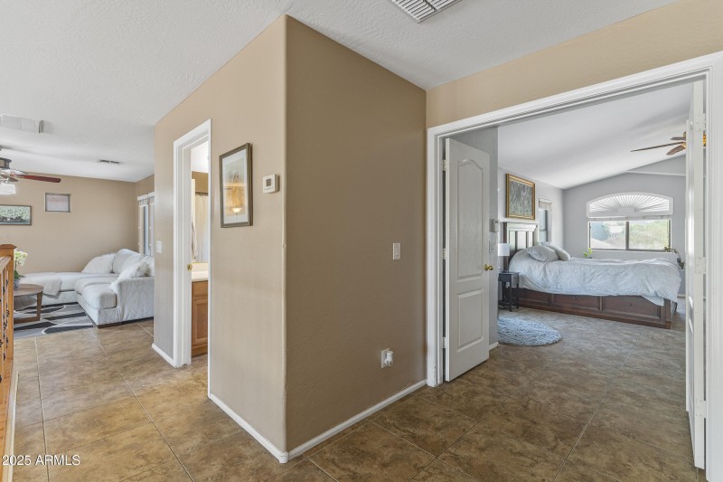 780 W Holstein Trail-43