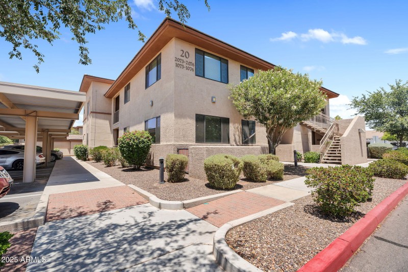 1-web-or-mls-Gilbert-1