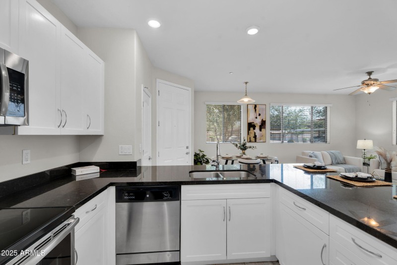 12-web-or-mls-Gilbert-13