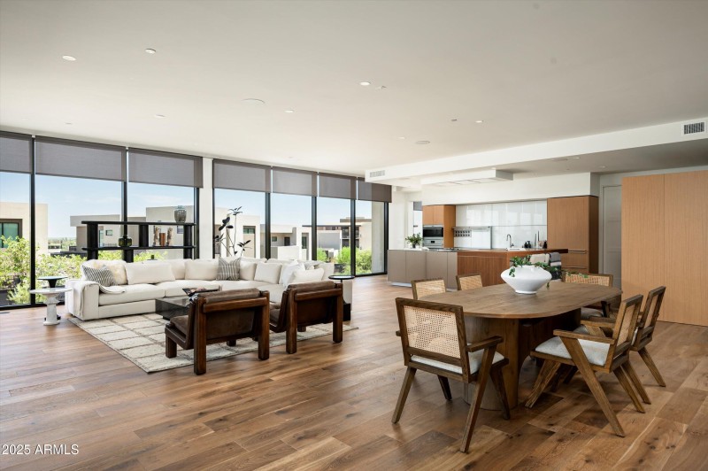 01-21 Ascent Unit210-1