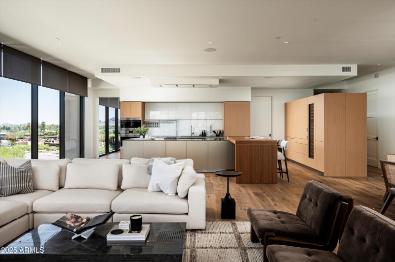 07-21 Ascent Unit210-7