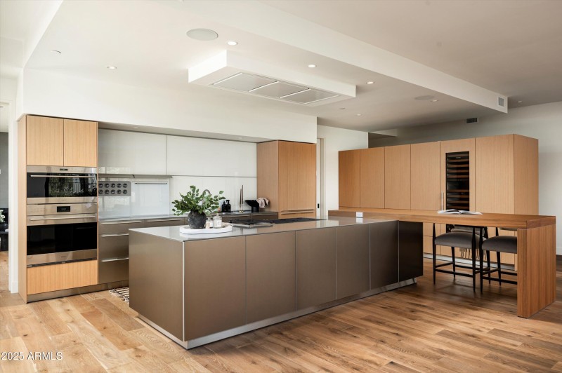 08-21 Ascent Unit210-8