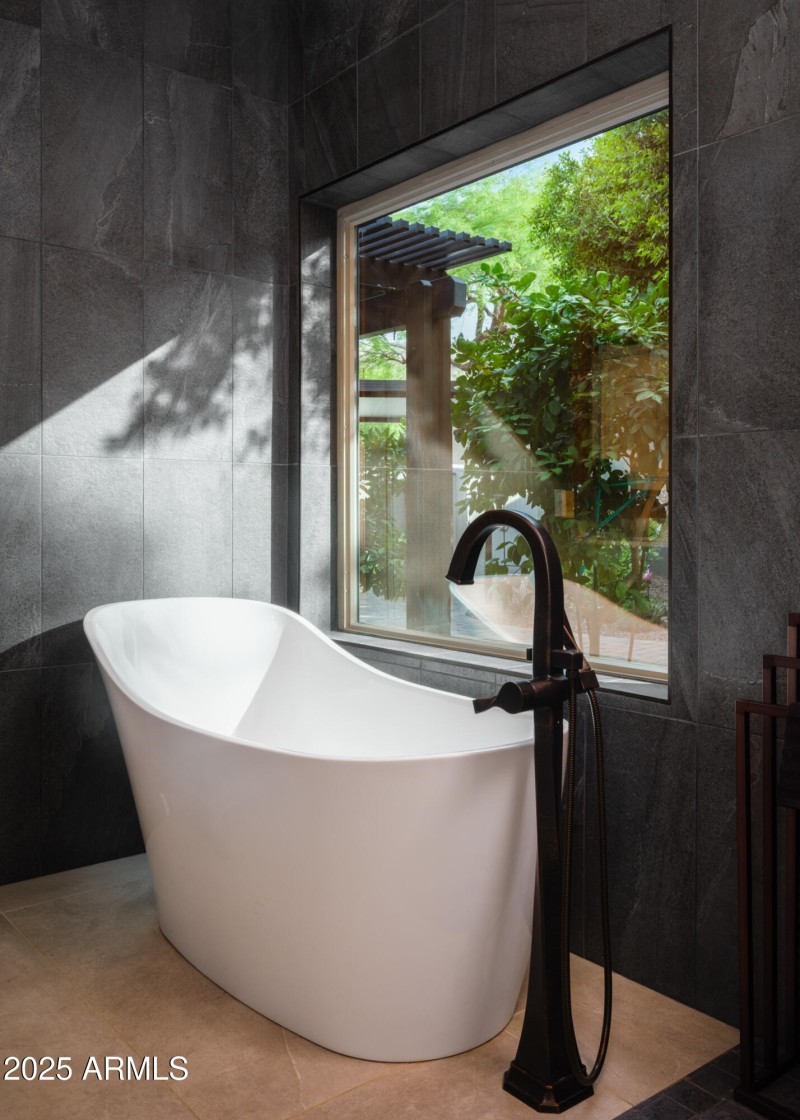 Primary Soaking Tub