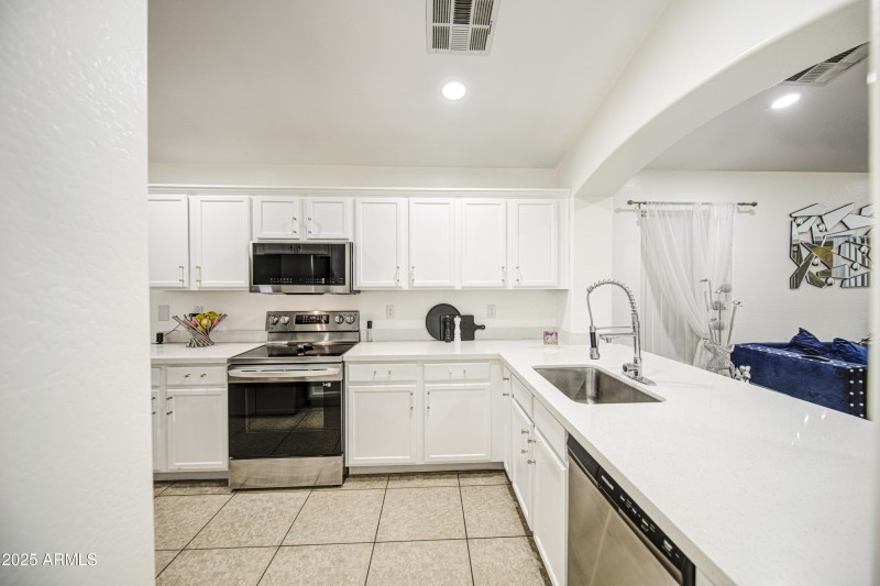 Kitchen 1