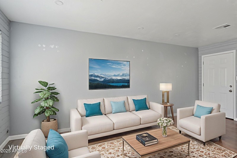 7-web-or-mls-20-w-sunnyslope-ln