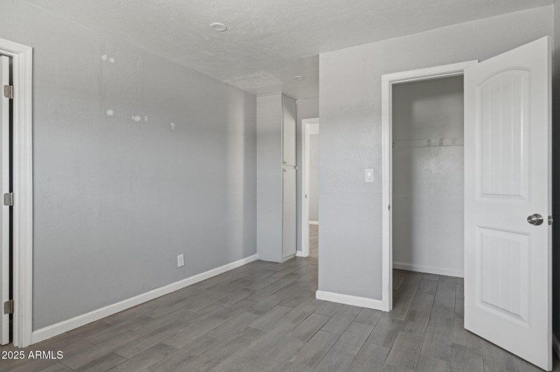 17-web-or-mls-20-w-sunnyslope-ln