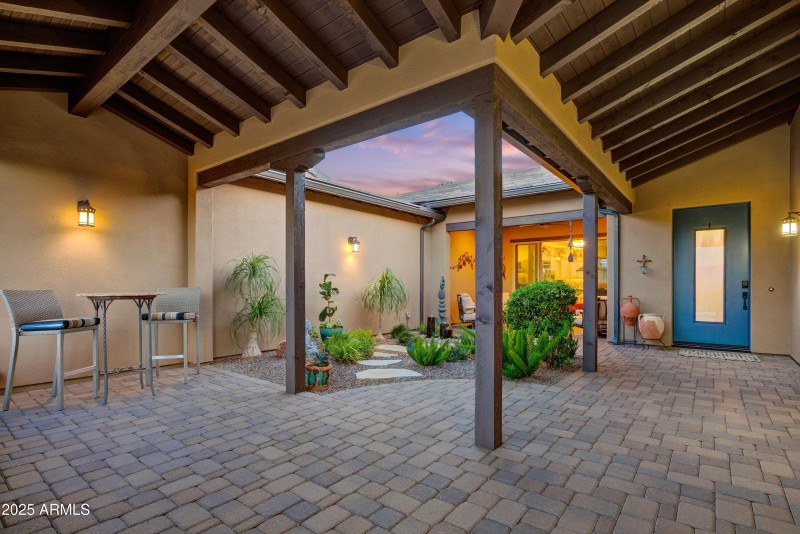 009_Courtyard Entry