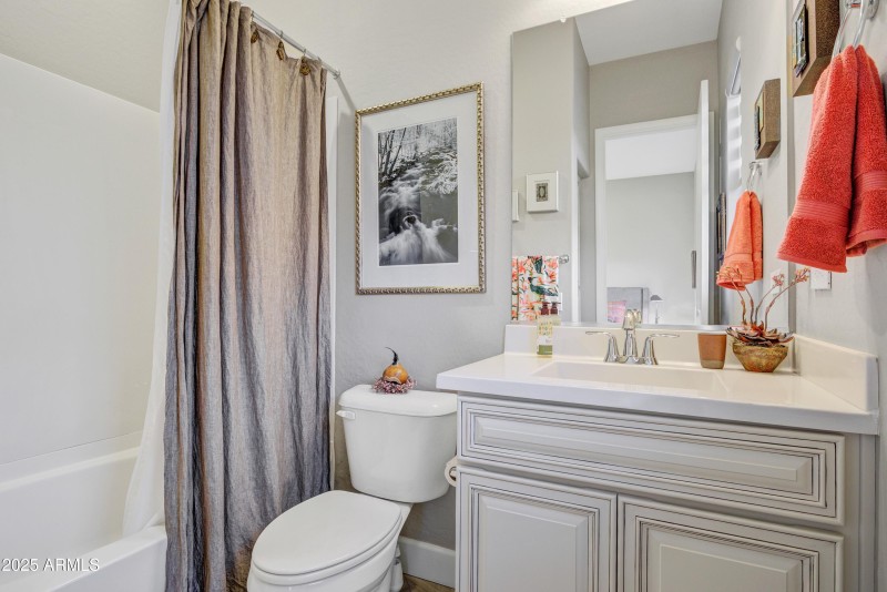 028_Bathroom III