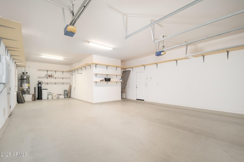 32_Garage_01