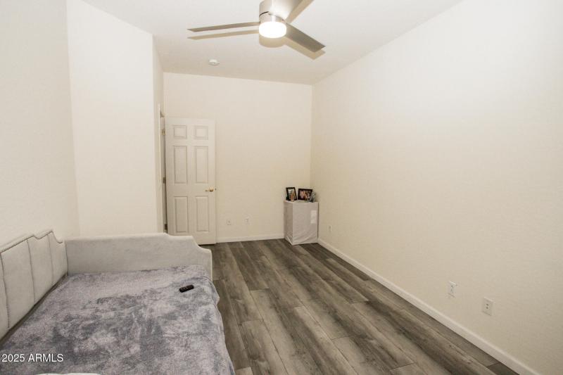 Den-FrontRm-Downstairs-3