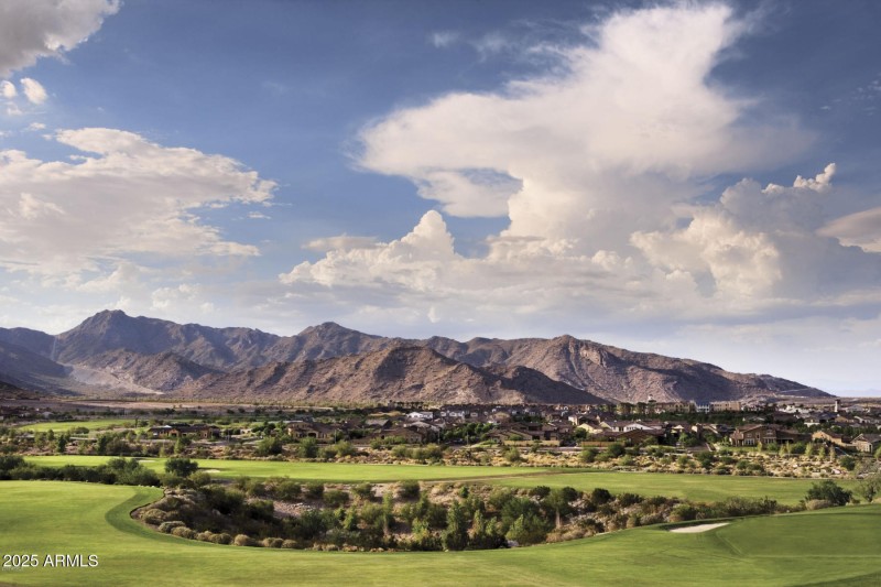 Golf and views