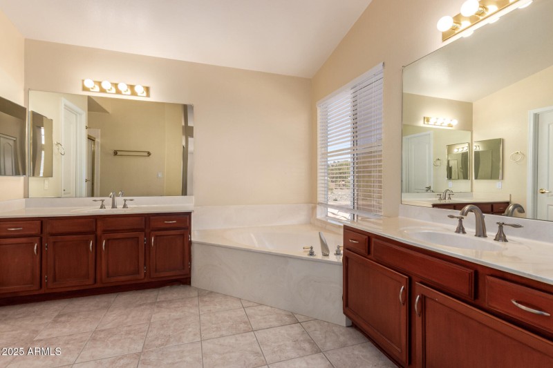 21 - Granite View