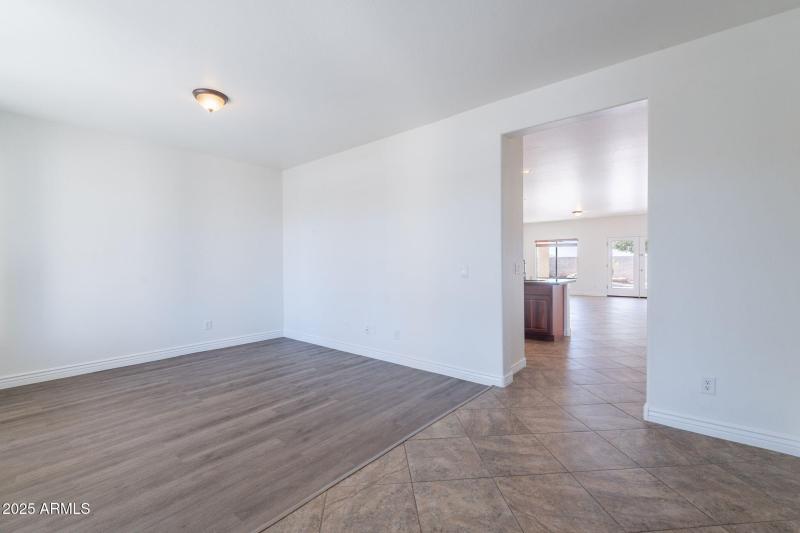 7-web-or-mls-Gleneagle-7