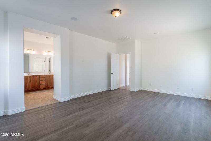 18-web-or-mls-Gleneagle-18