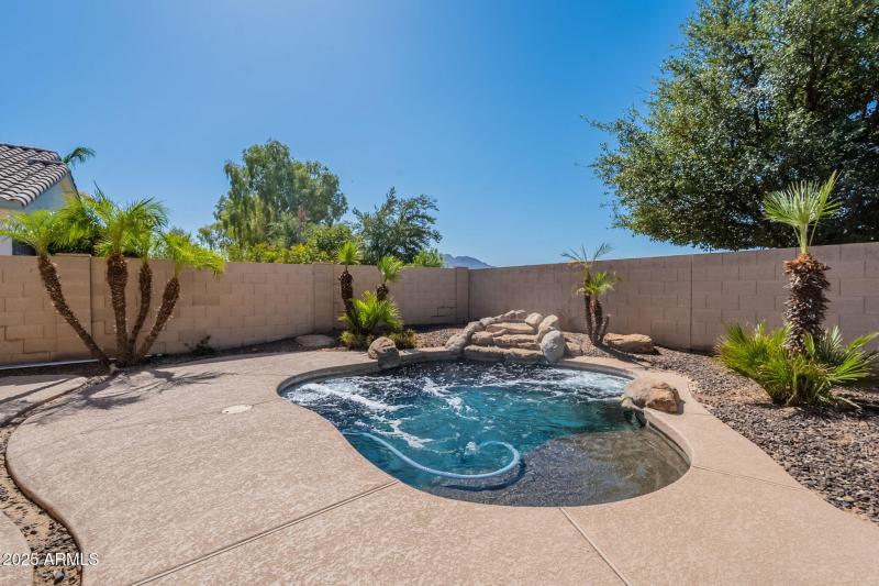 34-web-or-mls-Gleneagle-34