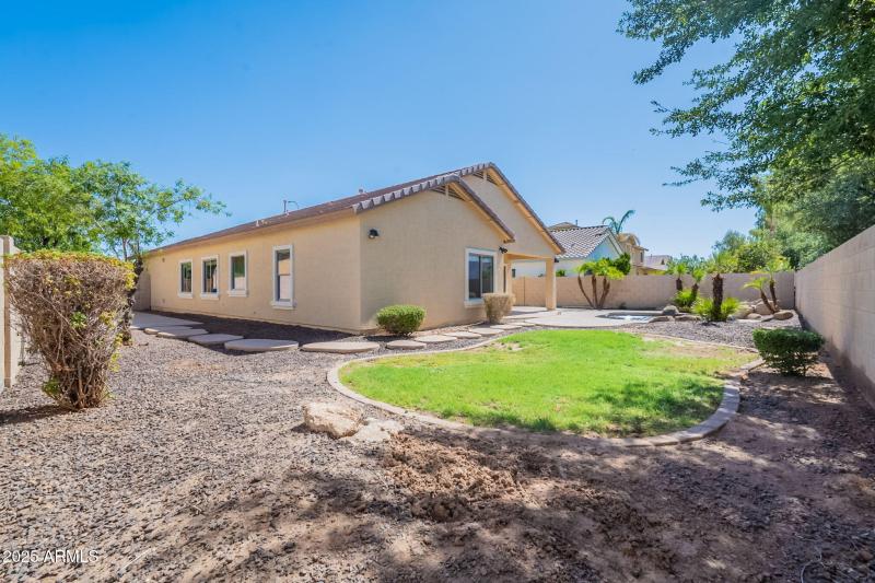 36-web-or-mls-Gleneagle-36