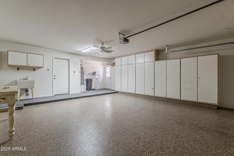 32-web-or-mls-Golden Ct-32