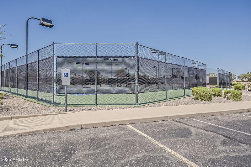 39-web-or-mls-Golden Ct Community-2