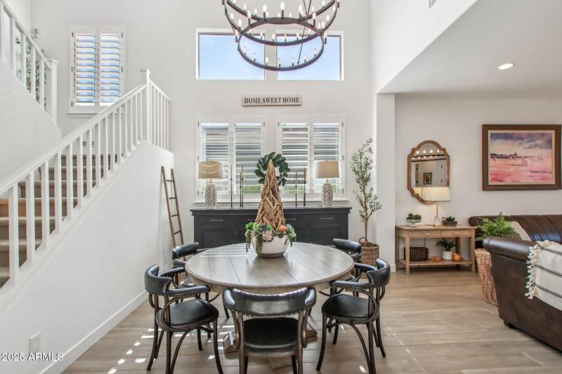 13-web-or-mls-E Torino Ave-S1007-013