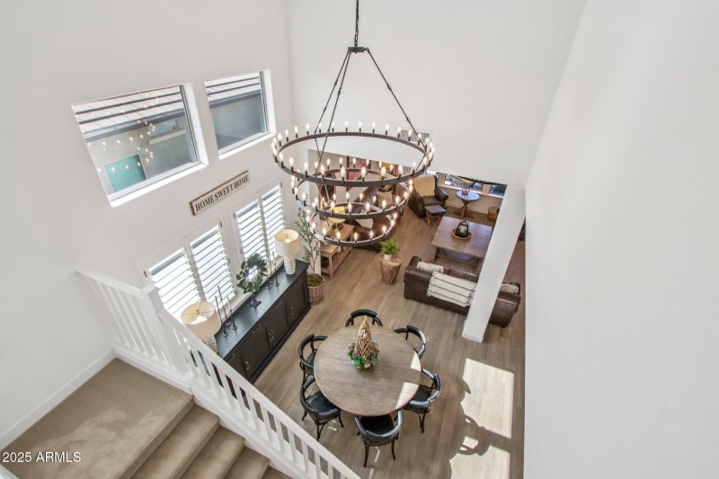 21-web-or-mls-E Torino Ave-S1007-021