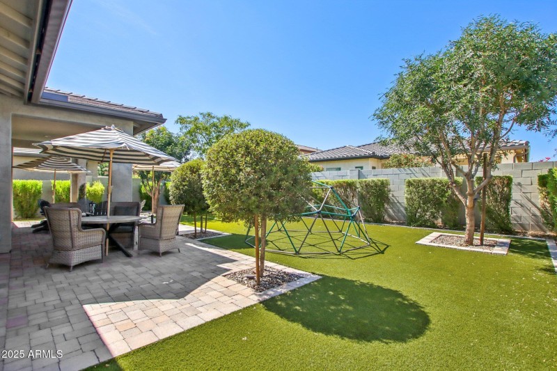 57-web-or-mls-E Torino Ave-S1007-057