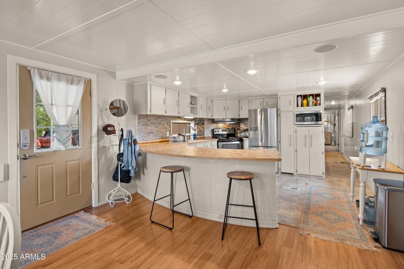 Breakfast Bar