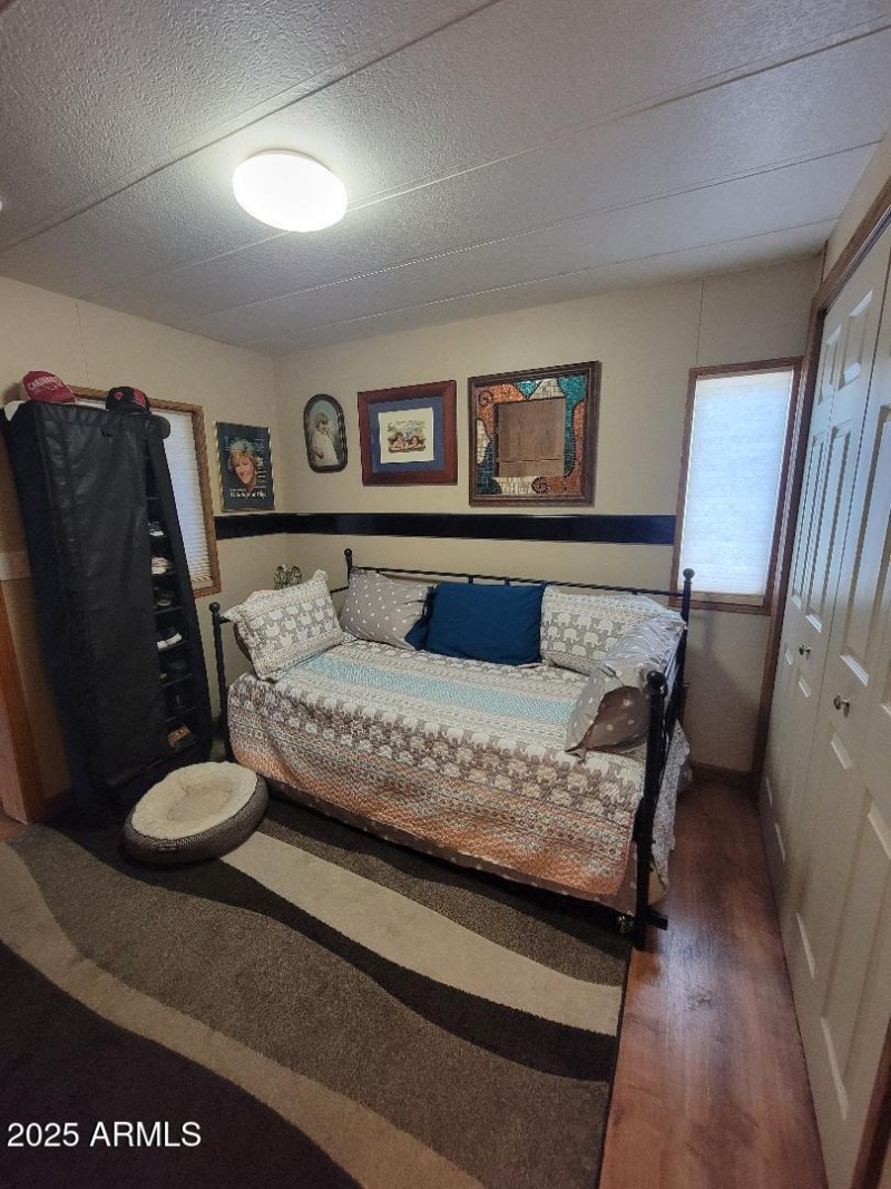 418 guest bed