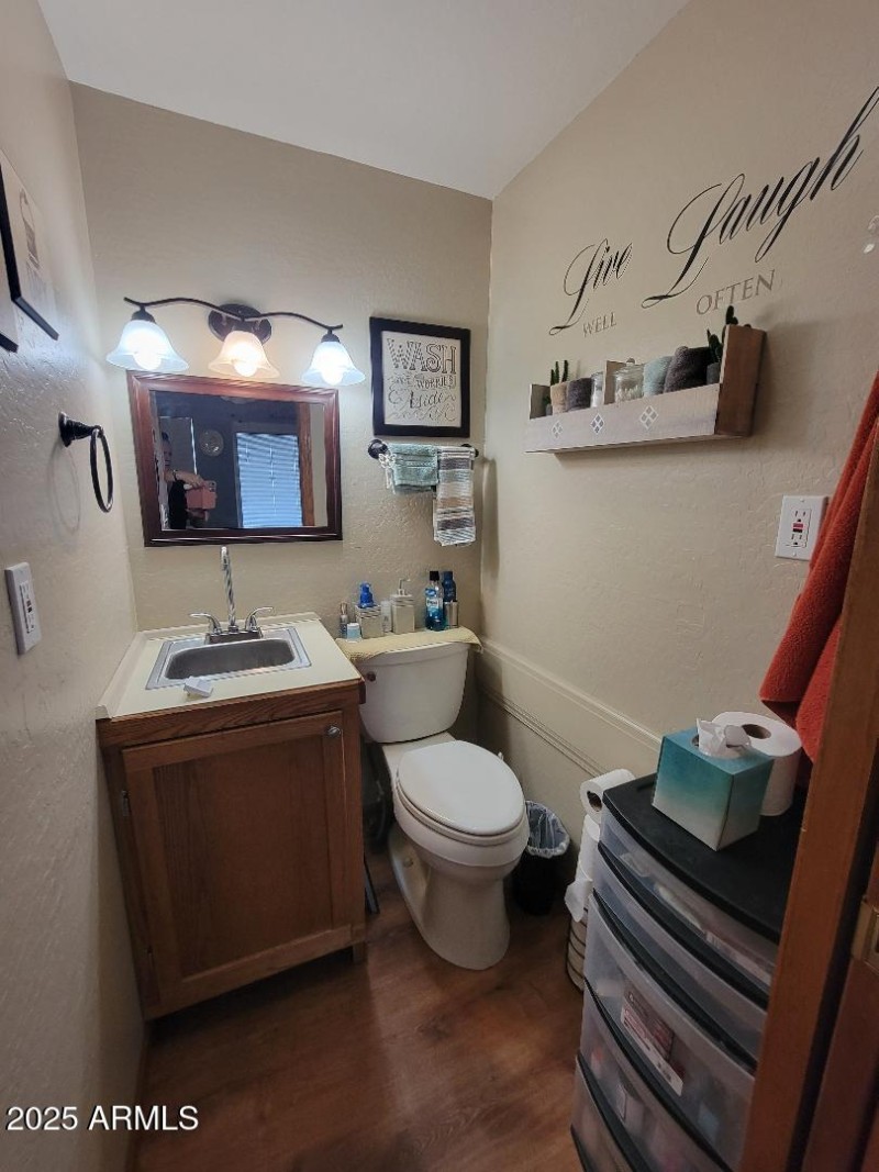 418 half bath