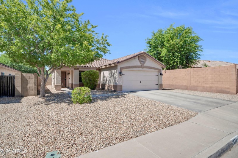 15781 W Watson Ln-3
