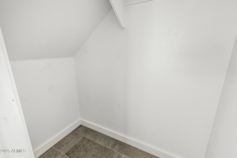 37 Northridge