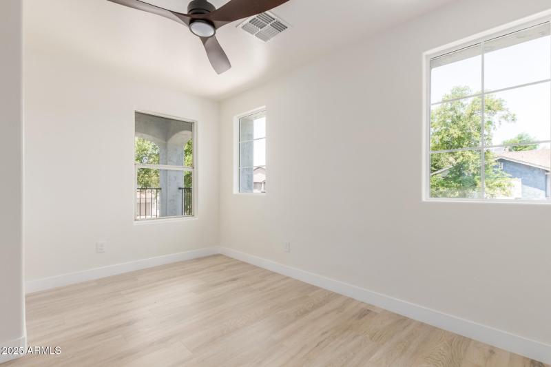 25 Polk