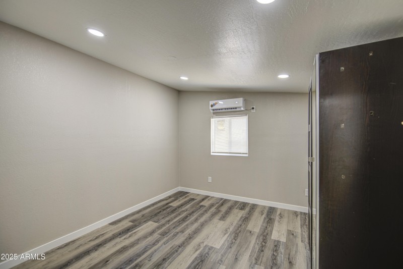 Casita Bedroom-pic 1