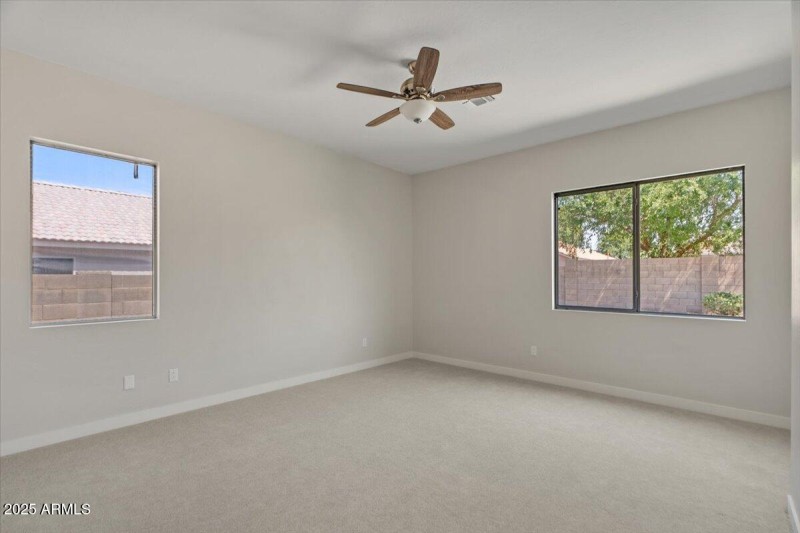 17-Primary bedroom