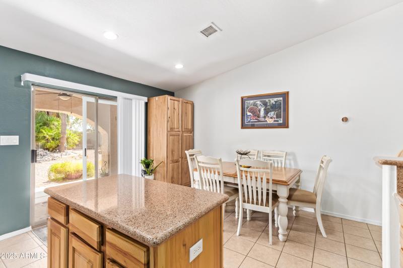 Kitchen/Dining