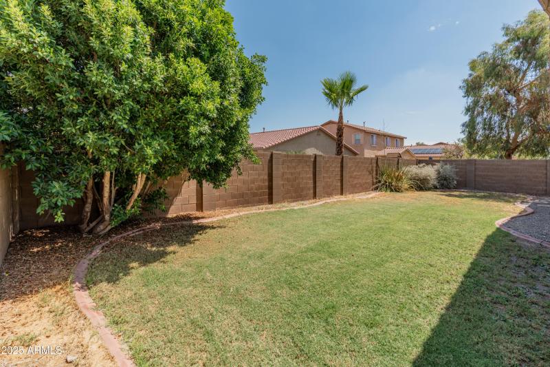 Marlborough-17376-Backyard3